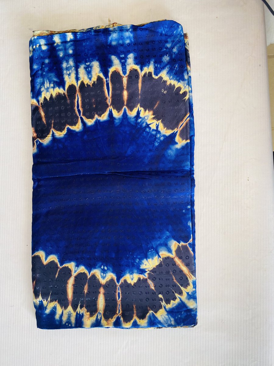 Adire_groove's tweet photo. ADIRE SILK! 

Price: NGN6,500
AVAILABLE IN VARIOUS COLORS AND DESIGNS. 

Location: Ibadan 

🚚 NATIONWIDE 

Please send DM or order via link in bio 

@_DammyB_ 

Pls help Retweet 🤲🏾 https://t.co/oQWrm4DyyU