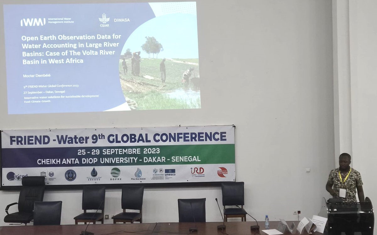 MoctarDEMBELE's tweet photo. At the FRIEND-Water Global Conference in Dakar (Senegal), with the vibrant community of researchers dedicated to addressing unsolved problems in #Hydrology in Africa.
#DIWASA #earthobservation #Volta #UPH #modelling https://t.co/GvtcPwNB1o
