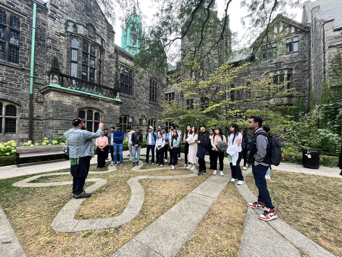 Fantastic day learning about the process of travel and tourism management from initial client contact to the sales process to connecting them to the destination when they visit! #Toronto @humbercollege <a href="/HumberToday/">Humber Today</a>