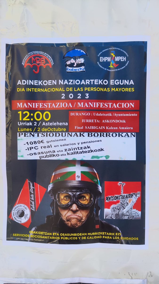 Astelehen bat gehiago, eta gehiegi dira, borrokan eta pentsio duinak aldarrikatzen.💪🏼
Beste astelehen batean <a href="/HEskubidea/">Herriaren Eskubidea</a> lagundu diegu.

Hoy en la agenda de quienes tienen sueldos pornograficos e indecentes,no estaba acompañar a nuestras mayores/pensionistas 
#sueldazosvslimosna