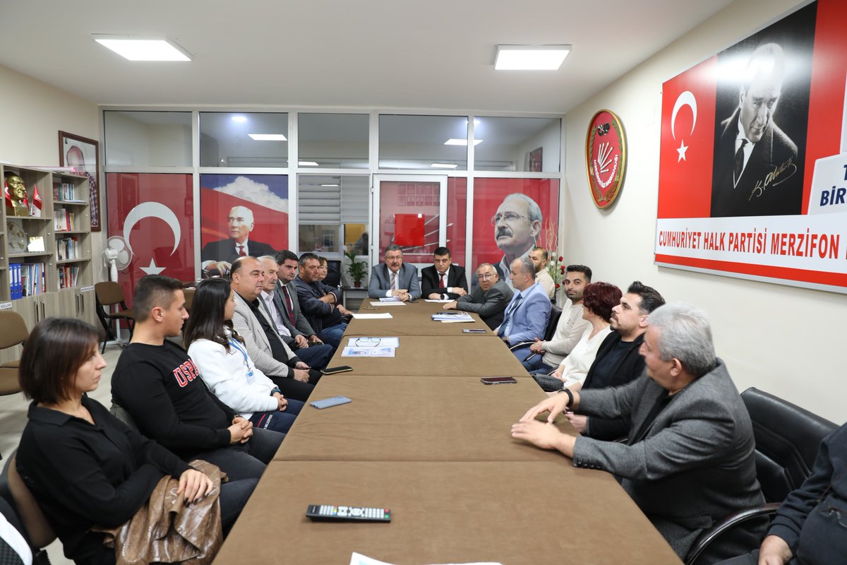 alpkargi's tweet photo. Ekim Ayı Olağan Meclis Toplantısı öncesinde Grup Toplantımızı Cumhuriyet Halk Partisi Merzifon İlçe Başkan Vekili Levent TAŞKIN başkanlığında gerçekleştirdik. Tüm katılımcılarımıza teşekkürlerimi sunuyorum. https://t.co/VjK1ki6i5y