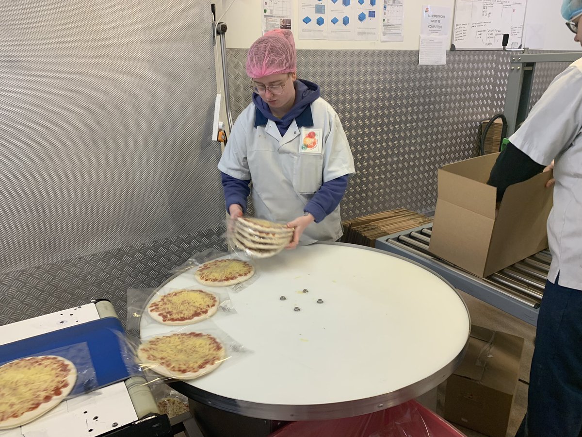 Second #ScottishFamilyBizRoadTrip visit to @VictorPizzaCo where family is not just about ownership and leadership on a daily basis but the broader family involvement of other families in the business too. Family values, pride and passion at their core.