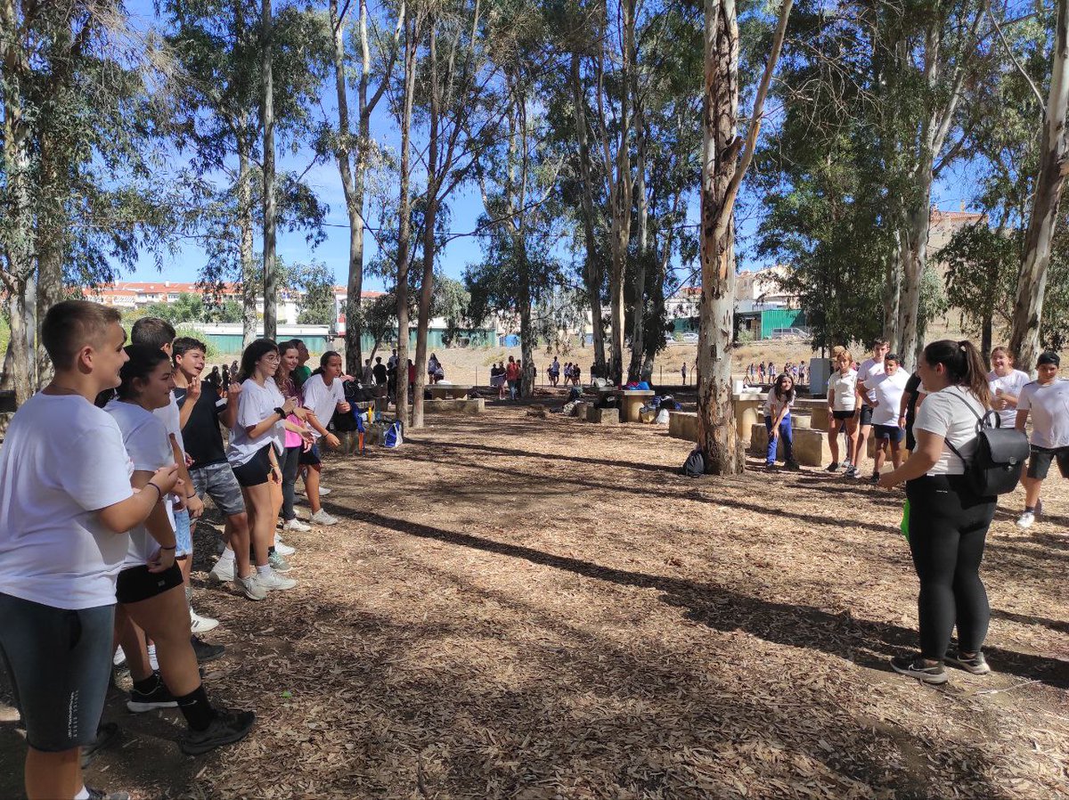 #Ecobrunch Magnífica jornada de convivencia aderazada con juegos grupales y alimentación saludable. Y disfrutando de un entorno natural. Una vez más fantástica participación de las familias #AmpaElNogal #CdA Muchas gracias a <a href="/Ayto_Cartama/">Ayuntamiento Cártama</a> y a Protección Civil por su gran ayuda
