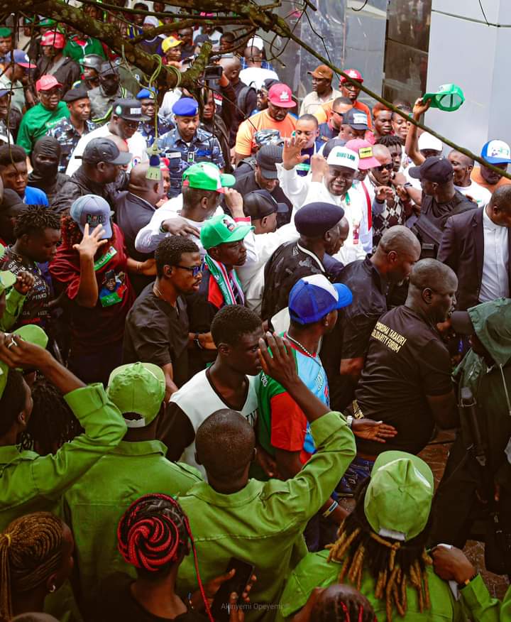 faf96442's tweet photo. #DiriLaw2023 ticket is better and more acceptable across Bayelsa State.

Vote PDP for Consolidation and Continuity! https://t.co/EC6zS8E6Ww