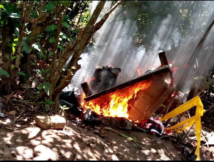 SaharaReporters's tweet photo. Nigerian Army Claims Troops Cleared Four ESN Camps In Imo, Killed Two Members, Arrested Four | Sahara Reporters https://t.co/VhMKjVYSBl https://t.co/fwlyau711G