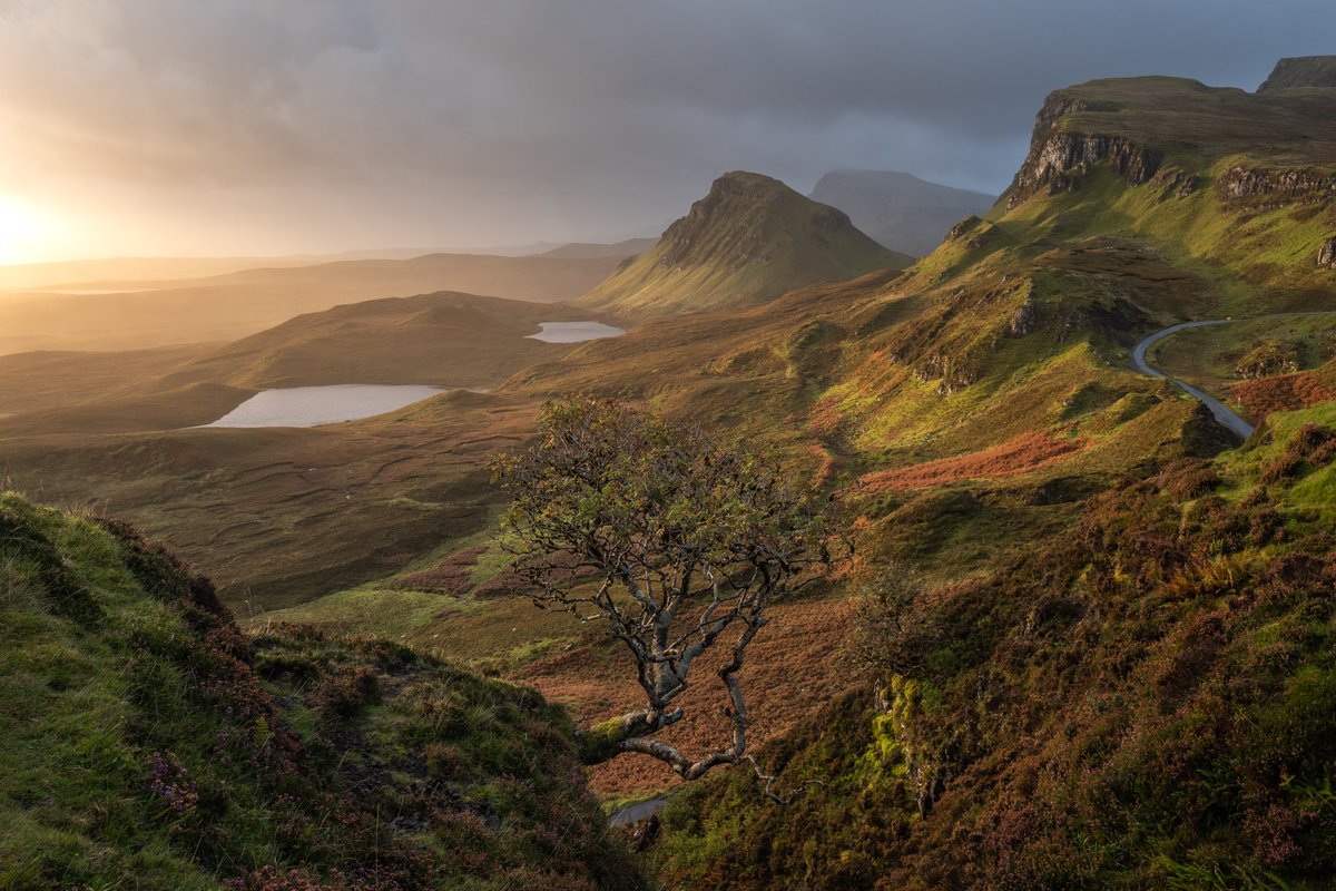 I almost didn't go out this morning. But then looked at the forecast for the rest of the week, jeez😬 

Arrived. "Well, there wasn't much point really was there?". Stood in the rain for 45 mins, and then... 😁

#IsleOfSkye #FSPrintMonday