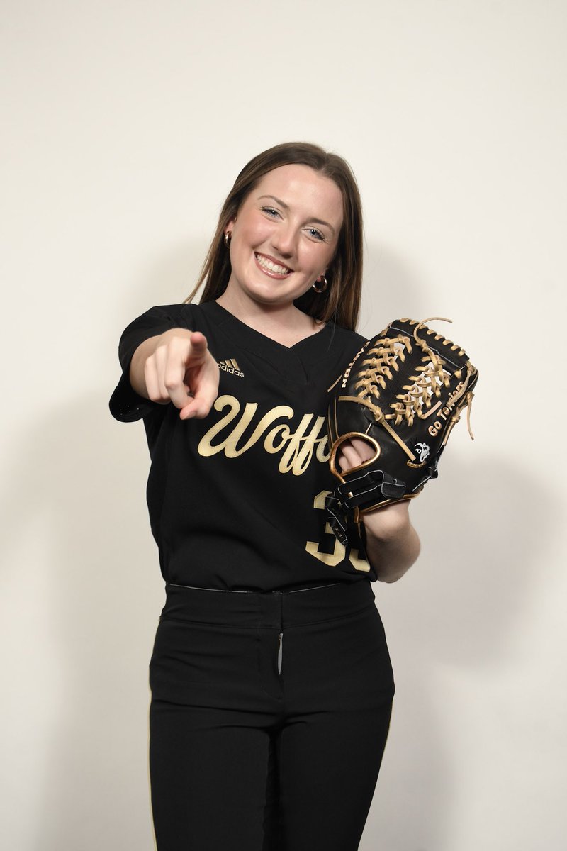 GatlinMaizie's tweet photo. I had an AMAZING time in Sparkle City this weekend on my OFFICIAL VISIT!Thank you Coach Chels, Coach Kara, and Coach Taylor for making this weekend so special! All of this is becoming so real, so quick, and I can’t wait to be here next year! #TDOGS #woffordcollege #officialvisit https://t.co/FJi9SDPNoX