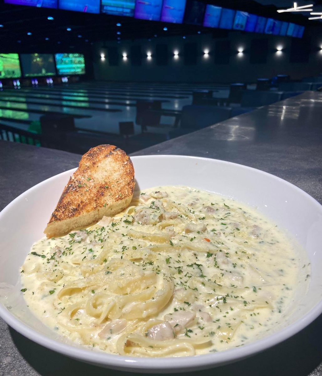 Today’s Special: Chicken Fettuccine Alfredo

Fettuccine noodles mixed with diced chicken and homemade Alfredo sauce served with choice of soft drink for $9.99.