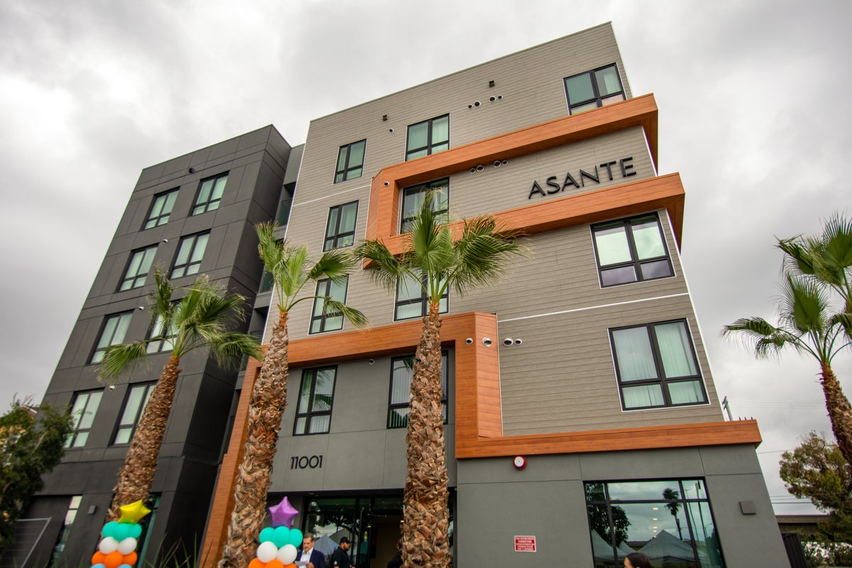 It was so great to join <a href="/MHDCD8/">Marqueece Harris-Dawson</a> in South L.A. to celebrate new permanent supportive housing and the  <a href="/ThePplConcern/">The People Concern</a>'s support to integrate a system of services for the seniors moving in.

We can and we must do more to address the
concerning increase in homelessness among seniors.