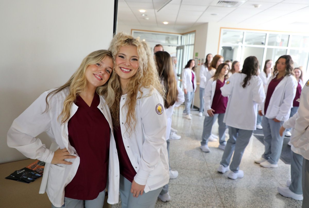 BloomsburgU's tweet image. Congrats to the more than 130 second-year nursing majors who began the next phase of their nursing education at our recent White Coat Ceremony 💛🩺🥼🐾 #HuskyUnleashed #BloomOnward #HuskyPride #nursing