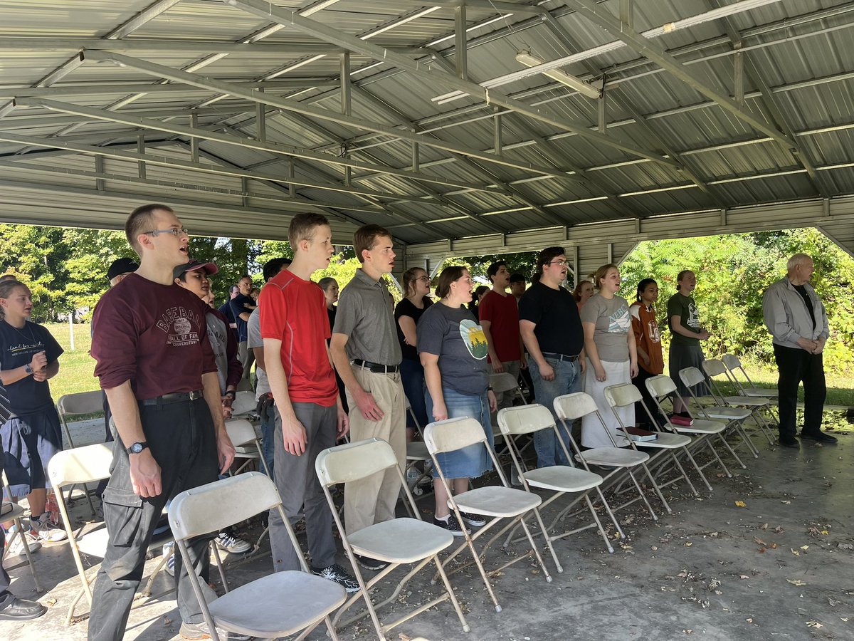 NebcOnline's tweet photo. Getting ready for Youth Fest 2023 and having chapel on a beautiful day! https://t.co/XuqI5Ky4Do