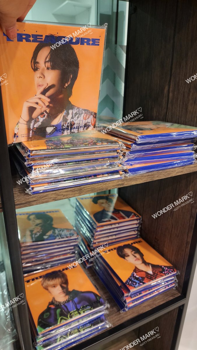 WONDER__MARK's tweet photo. พรุ่งนี้จะมาลงขายบั้ม Treasure Digital Pack -Hello แบบถูกๆบั้มละ 𝟭𝟯𝟵฿

บั้มใหม่ๆไม่แกะซีลค่ะ

📮มีค่าส่ง 30฿ นะคะ (กี่บั้มก็คิดเท่านี้)

มีปกครบทุกเมมเบอร์ บางเมมเบอร์มีมากมีน้อยต่างกันน้า ปัก📍รอเน้อ
น้องล้นบ้านมากฮับ 🙏🙇‍♀️
#ตลาดนัดTreasure #ตลาดนัดเด็กสมบัติ https://t.co/Ewi8PbpyEa