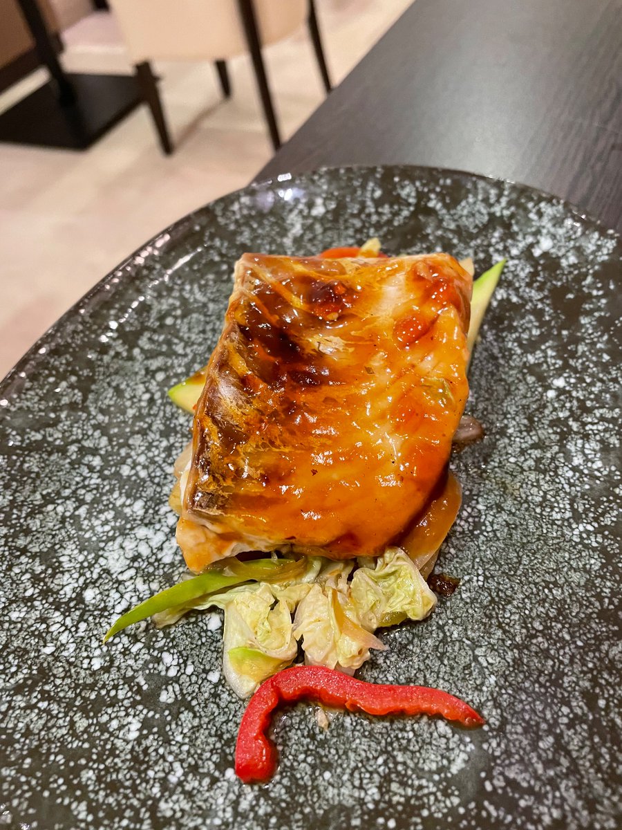 Amazing Japanese food experience tonight @KerkyraBlue <a href="/louishotels/">Louis Hotels</a>  with <a href="/garnwen/">keith  thomas</a>