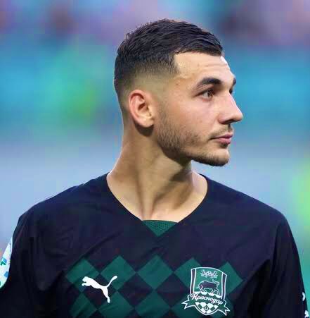 _salih_klc_ tweet media