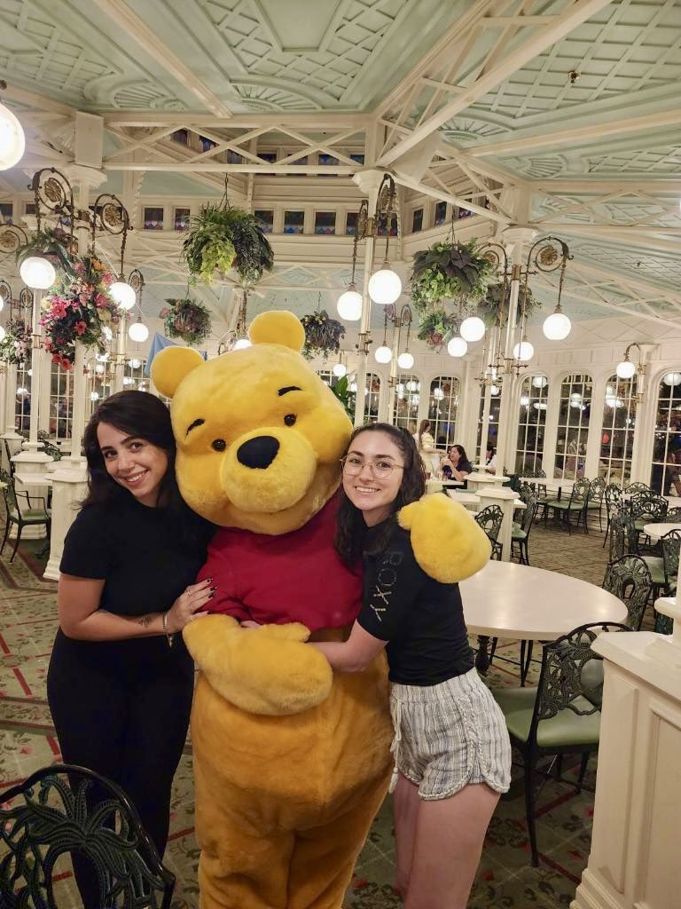 kammacedo7's tweet photo. #MagicKingdom 🪄 Espero ver meu prima e tia novamente em breve! https://t.co/Bd7WC7wQyo