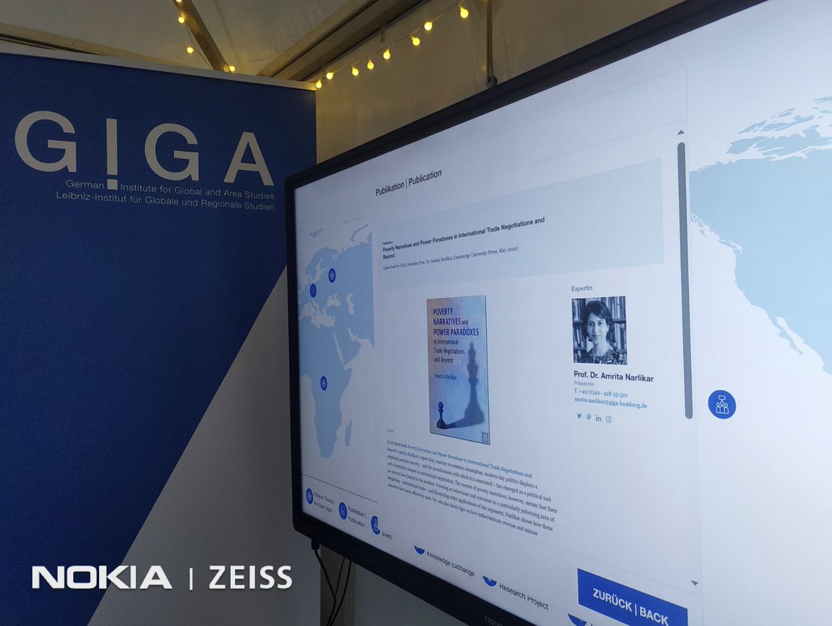 AmritaNarlikar's tweet photo. #Bürgerfest #Hamburg #HH #TagDerDeutschenEinheit @tde_hamburg_23 #GermanUnityDay where @GIGA_Institute is busy with #Research #KnowledgeTransfer #PolicyExchange via our project #TransferForTransformation #T4T @evalencia100. Big thank-you to all colleagues involved, and esp @kuerzdoerfer_n @RederDesiree & Tevin Tafese for the great panel discussion today with @NDR. More fun coming up tmrw - quizes, surveys, bilateral exchanges, public debate, #YoungFutureLab and... fairy lights... join us @ Gänsemarkt, #GIGA-Stand - we want to hear your views!