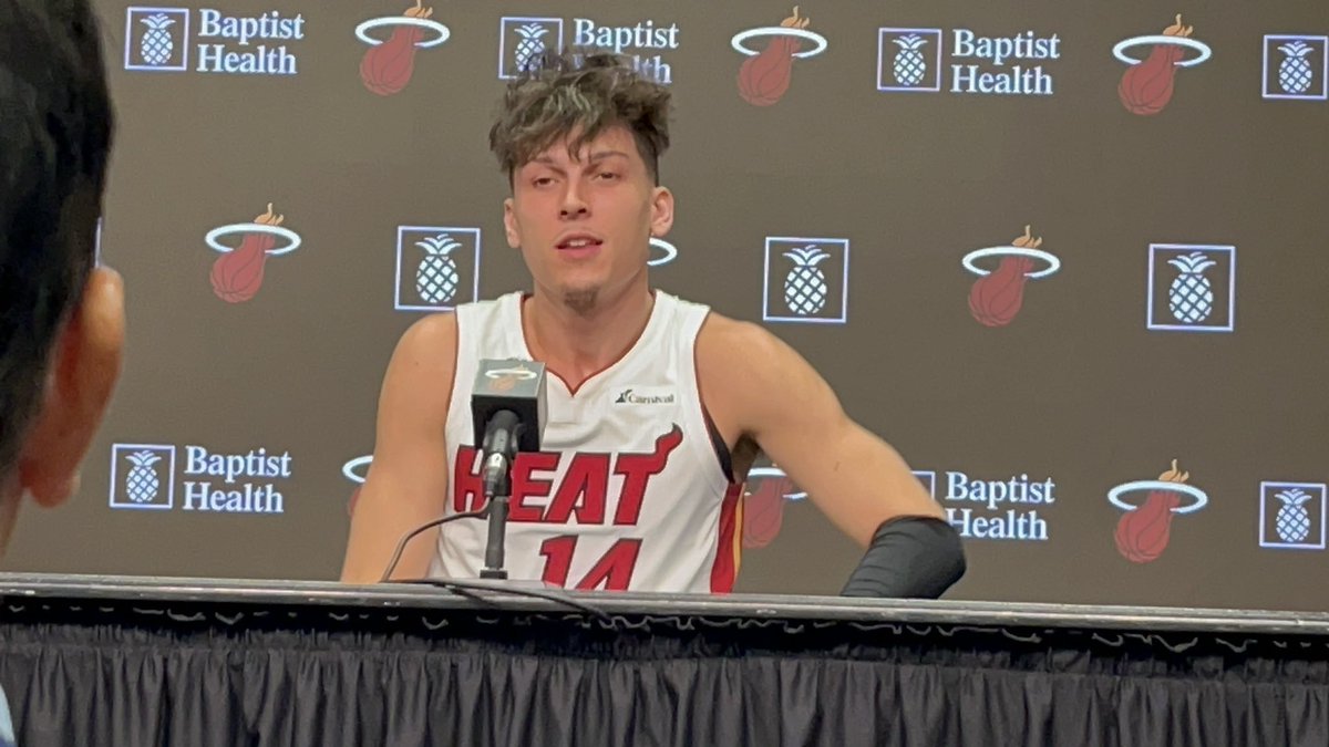 ClutchPoints's tweet photo. Who is this player? Wrong answers only. 🧐

(via @5ReasonsSports) https://t.co/QPqyOYIBf8