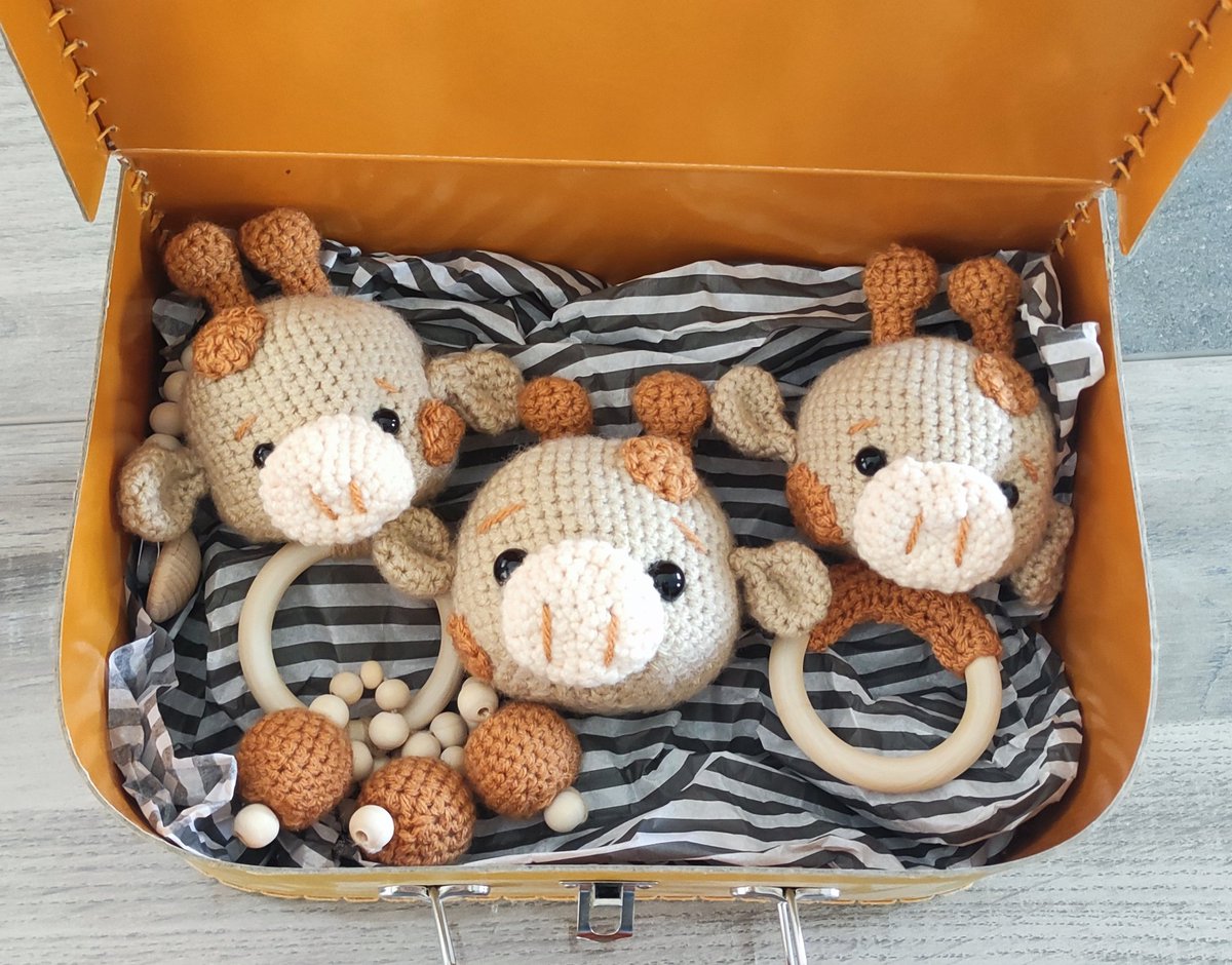 _imlaurie's tweet photo. Bref j'ai ma micro-entreprise 🥴 https://t.co/OEfsFpugzZ