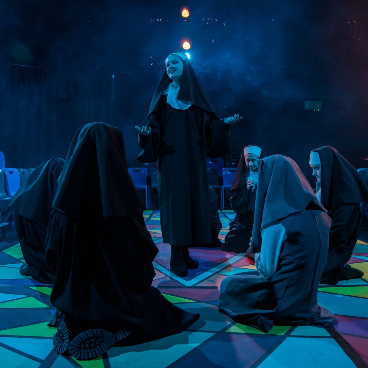 CN_PerformArts's tweet photo. Come along to our Open Evening on this Thursday (5th October), 6pm-8pm. 
If your child enjoys and thrives in the performing arts, we really are the perfect school for you! @CastleNewnham https://t.co/Aj1z1lVbZo
