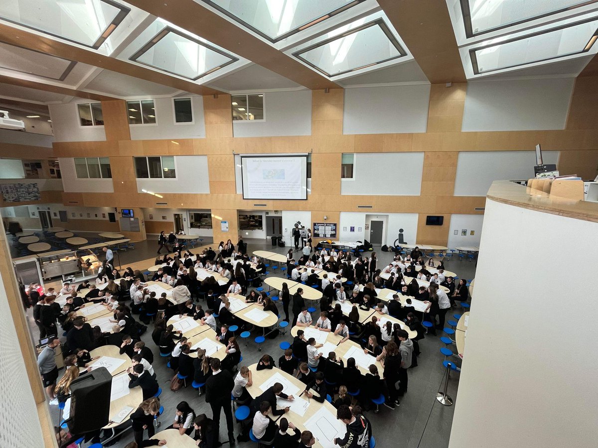 theparkmains's tweet photo. Our S1 cohort took part in their MVP training today led by our amazing S5/6 mentors. What a fabulous event 👏🏼 @RenEdHWB @mvpscot https://t.co/KwzZkELjgi