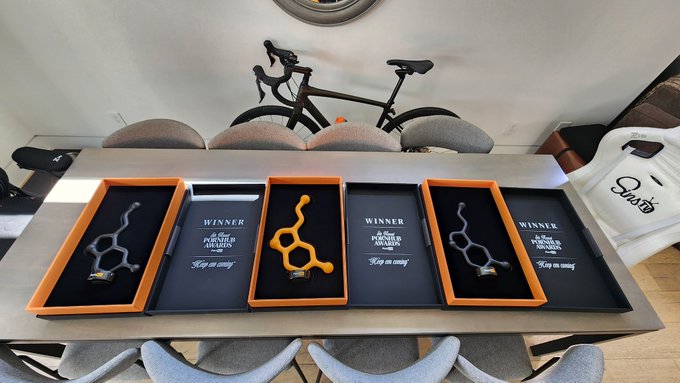 Thanks, @Pornhub, for the awards, just got delivered! 🏆 🏆 🏆 https://t.co/6j9ZpETIYm<a class="tags" href="/tag/pornhub">@pornhub</a>