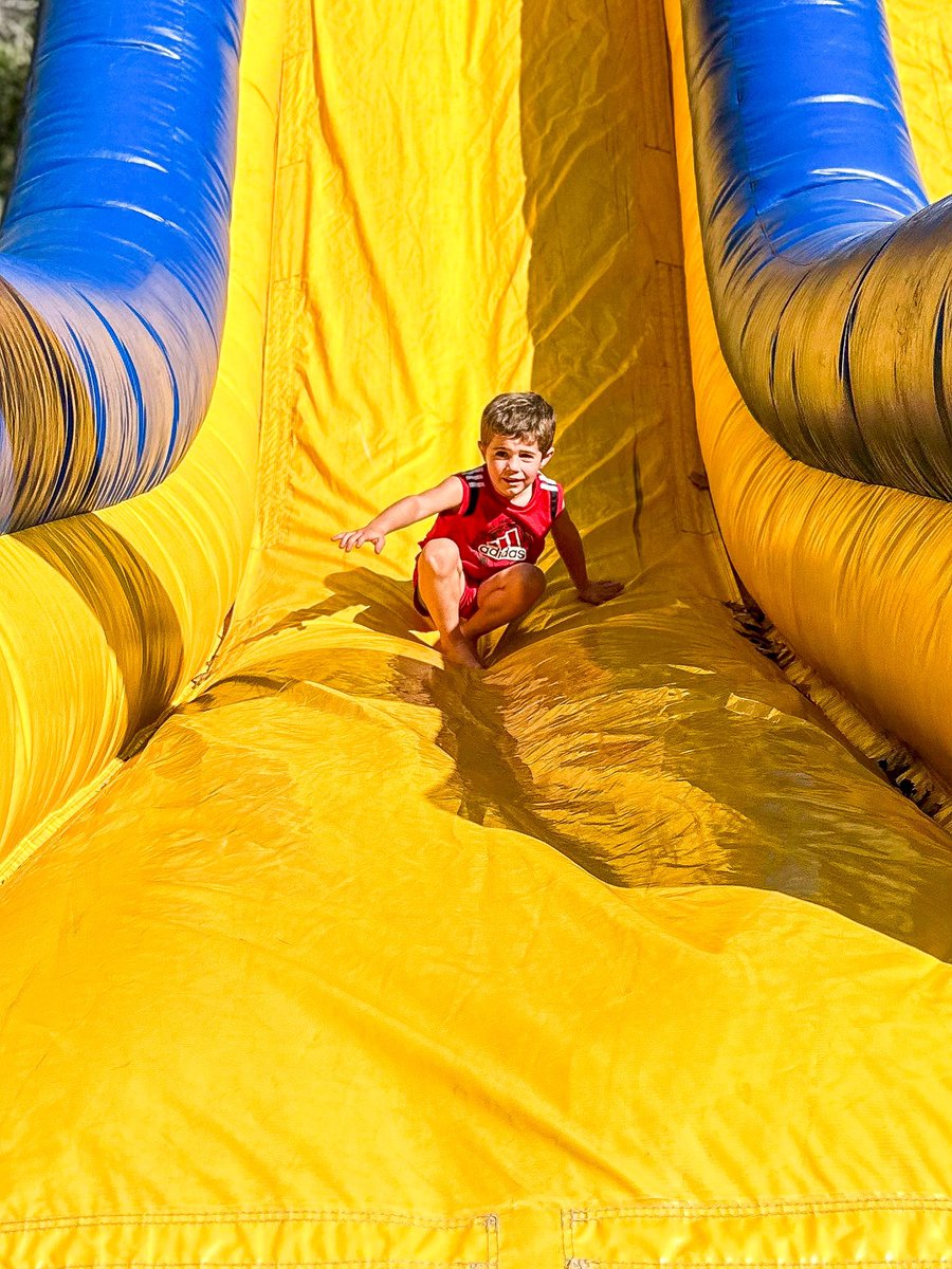 Dakota Dunes Country Club tweet media