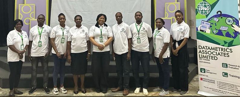 datametricsng's tweet photo. Happy New Month of October 🎈
And Happy 63rd Independence Day Anniversary, Nigeria! 🇳🇬🎈
May the new month and the new year bring good tidings 🎈

#happynewmonth #October
#DatametricsAssociatesLtd
#QualityResearch equals #EvidenceForAction
#ResearchWorksHere https://t.co/66gbnIdeSC