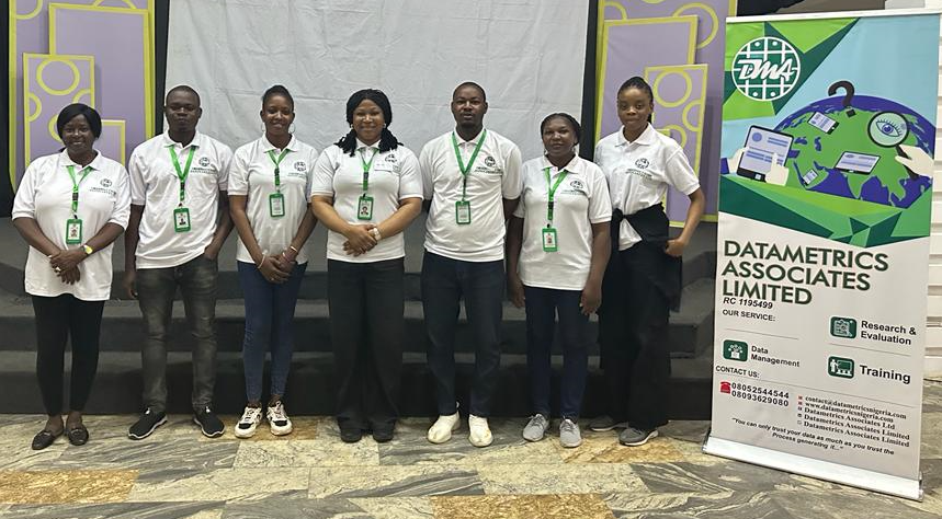 datametricsng's tweet photo. Happy New Month of October 🎈
And Happy 63rd Independence Day Anniversary, Nigeria! 🇳🇬🎈
May the new month and the new year bring good tidings 🎈

#happynewmonth #October
#DatametricsAssociatesLtd
#QualityResearch equals #EvidenceForAction
#ResearchWorksHere https://t.co/66gbnIdeSC