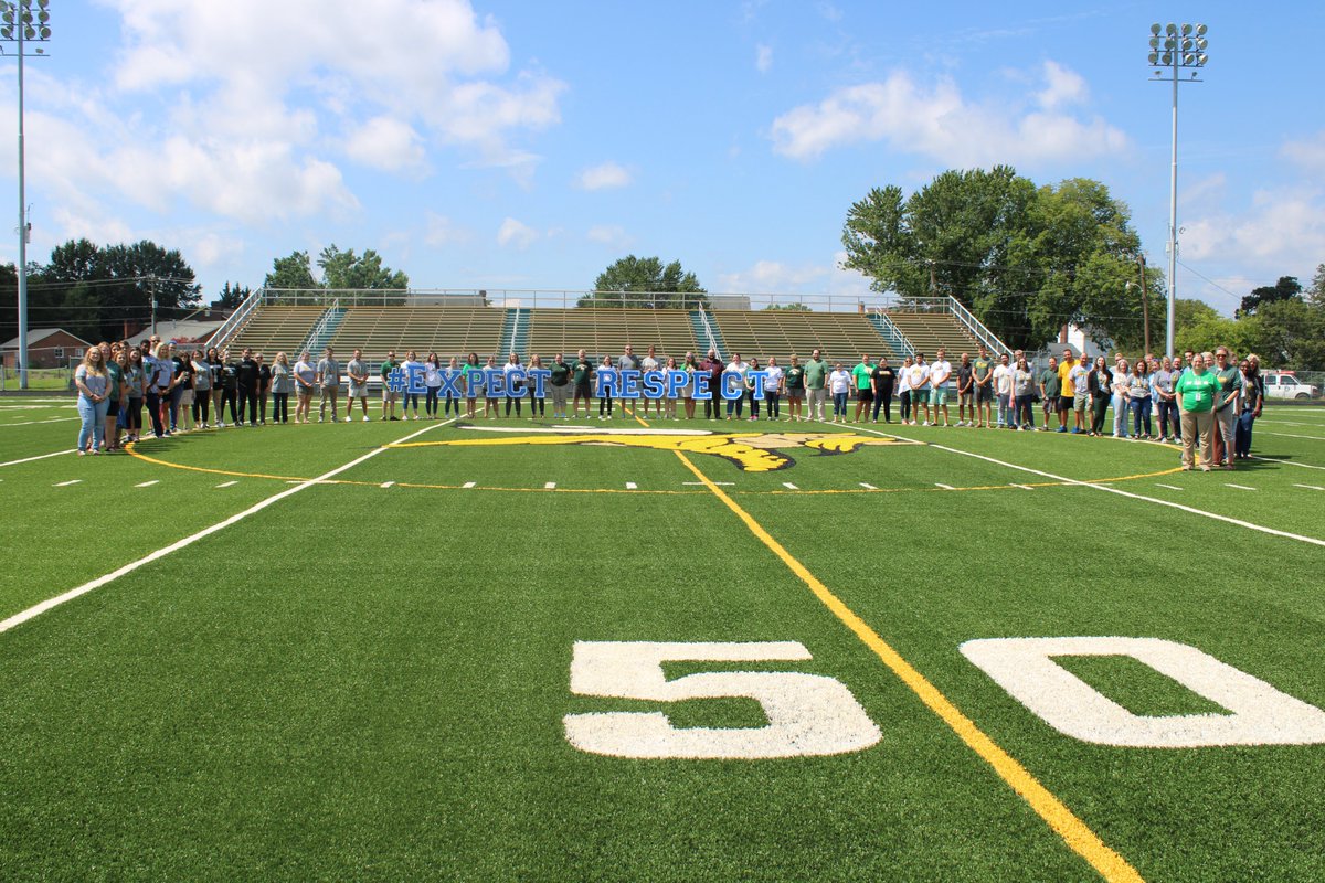 vikingsnhs's tweet photo. Here at Northside High School we expect respect from everyone in the community! Remember Vikings, be safe, be respectful and be responsible! #expectrespect
#nhsvikings #respect https://t.co/txcqNvAEGP