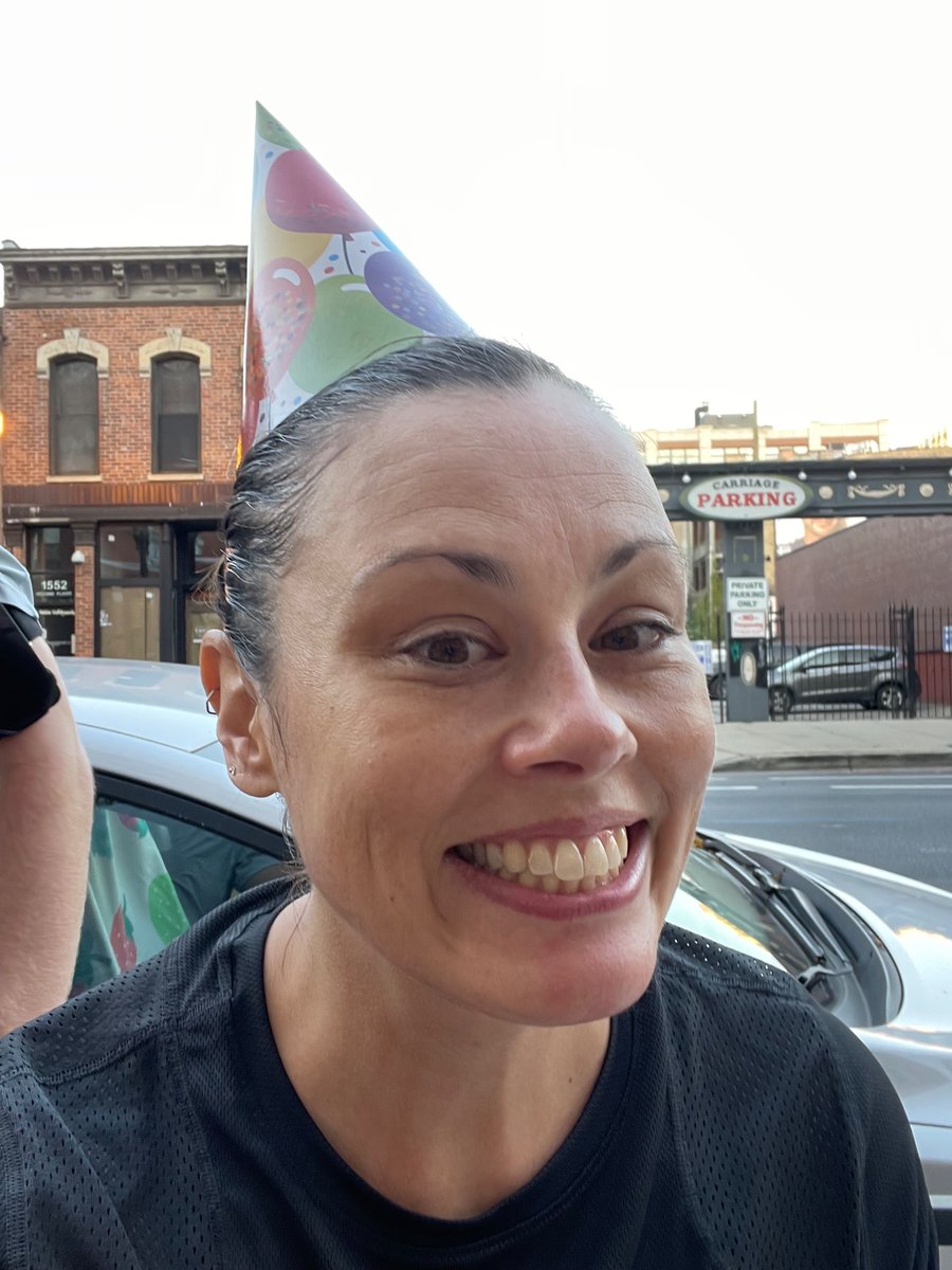 6 DAYS TO GO!

Ran in a party hat to celebrate our @chimarathon runners I’m running for <a href="/ImermanAngels/">ImermanAngels</a> on Sunday to help offer 1:1 support to cancer fighters! I’m $2,700 away from my goal of $7,000. Please consider making a donation to support the mission!

Donation link in bio!
