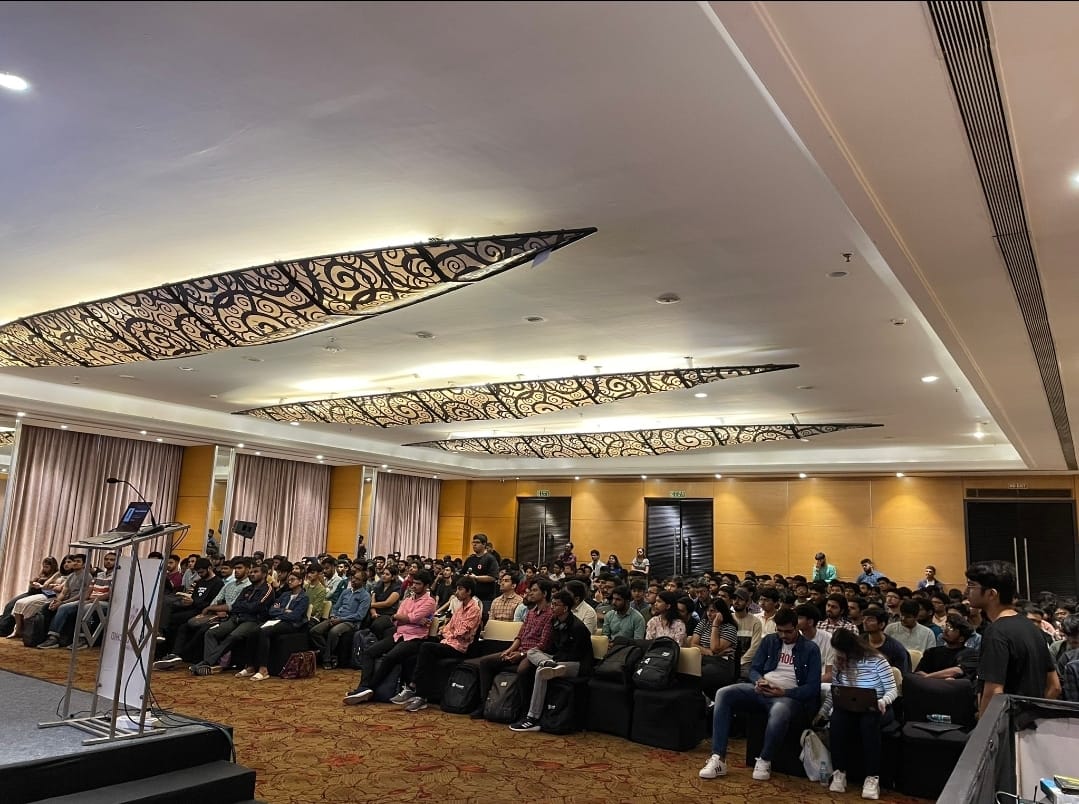 manasdewari04's tweet photo. I attended the #hacktoberfest2023  Kickoff event, hosted by @appwrite, @digitalocean. The event featured a highly experienced speaker who shared valuable insights into the open-source world. It was an enlightening experience.

Thanks @mvkaran @adityaoberai @khushbooverma_ https://t.co/f0Uh3kpQhE