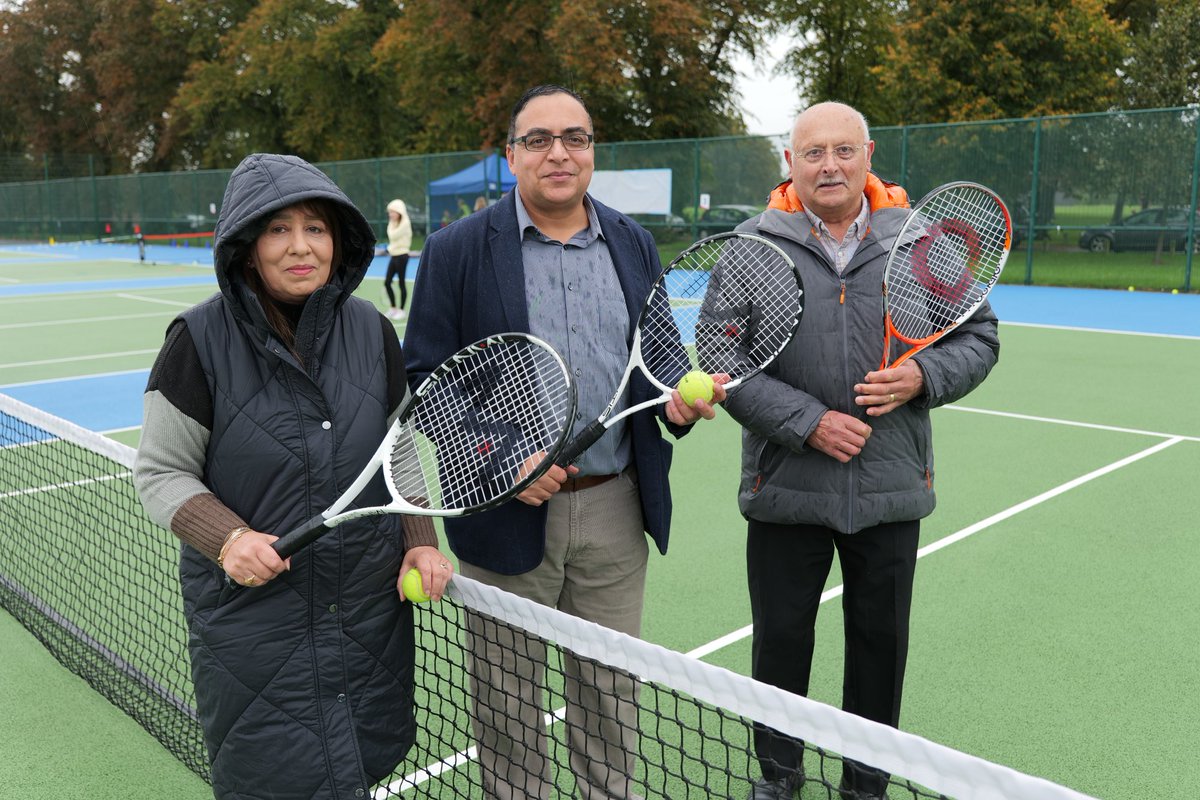 🎾Thanks to <a href="/PrestonMayor/">Preston Mayor</a> and everyone who braved the weather to attend our official opening of Moor Park tennis courts following more than £240k investment

Read more⬇️
preston.gov.uk/article/7779/P…

<a href="/the_LTA/">LTA</a> 
<a href="/wedotennisuk/">We Do Tennis C.I.C.</a> 
<a href="/ParksInPreston/">PrestonParks</a> 
📸 <a href="/LisaBrownPhoto1/">Lisa Brown Photography</a> 

1/2