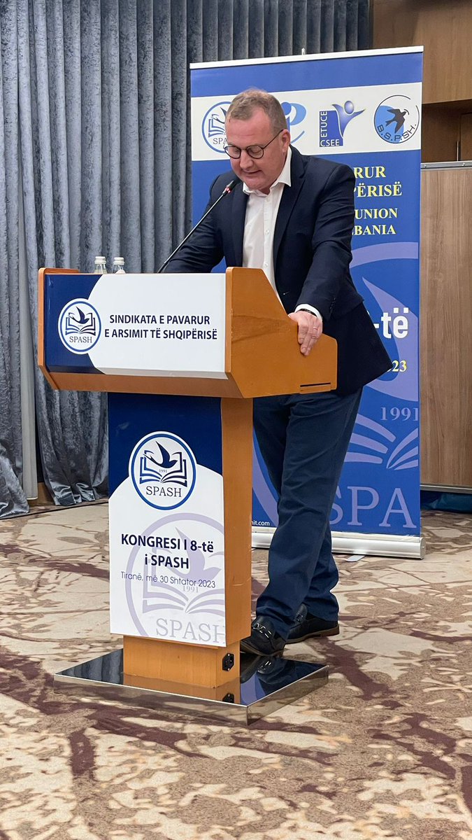 SnetaaFO's tweet photo. ✊🏻✊🏼✊🏽✊🏾✊🏿 Des valeurs communes pour appuyer les revendications des collègues de terrain. Le #SNETAA présent au 8e congrès SPASH (Albanie).

#SNETAA #SPASH #EnseignementProfessionnel https://t.co/n6jaC1yz3l