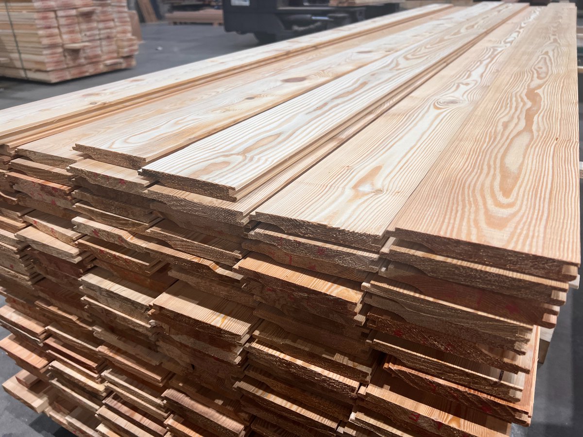 Some beautiful cut to size Siberian Larch which will be used to clad a house extension 🤩 #timber #woodworking #diy #larch #construction #joinery #carpentry #homedecor #interiordesign #exteriordesign #homerenovation #share #extension #cladding #claddingdesign