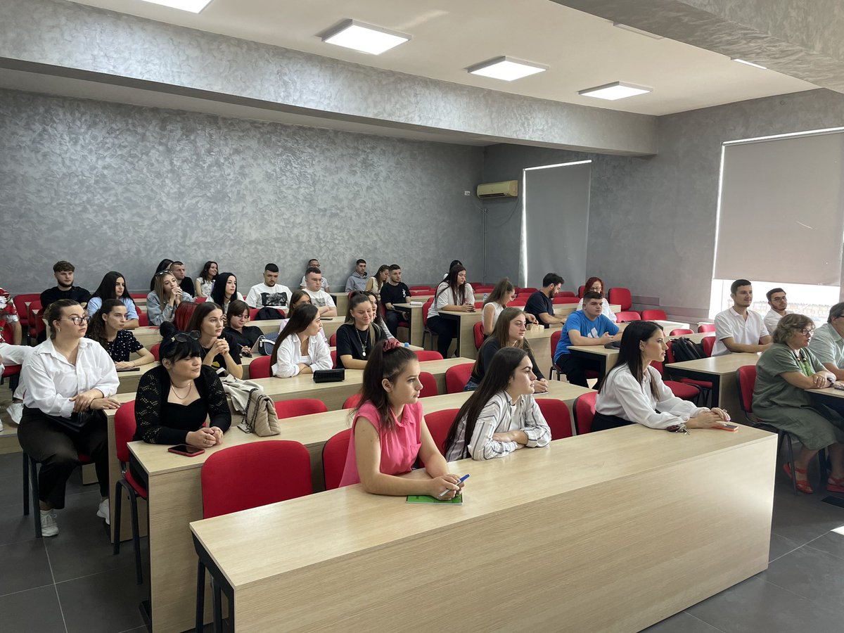 DepFhf's tweet photo. Nje vit te mbare akademik per te gjithe studentet tane, qe sot nisin vitin e tyre te pare ne studimet per histori, si dhe atyre qe vijojne studimet ne vit te dyte-trete, dhe ne masterat shkencore dhe profesionale.

#departamentiihistorise
#fhf https://t.co/EPoEFPUC3u