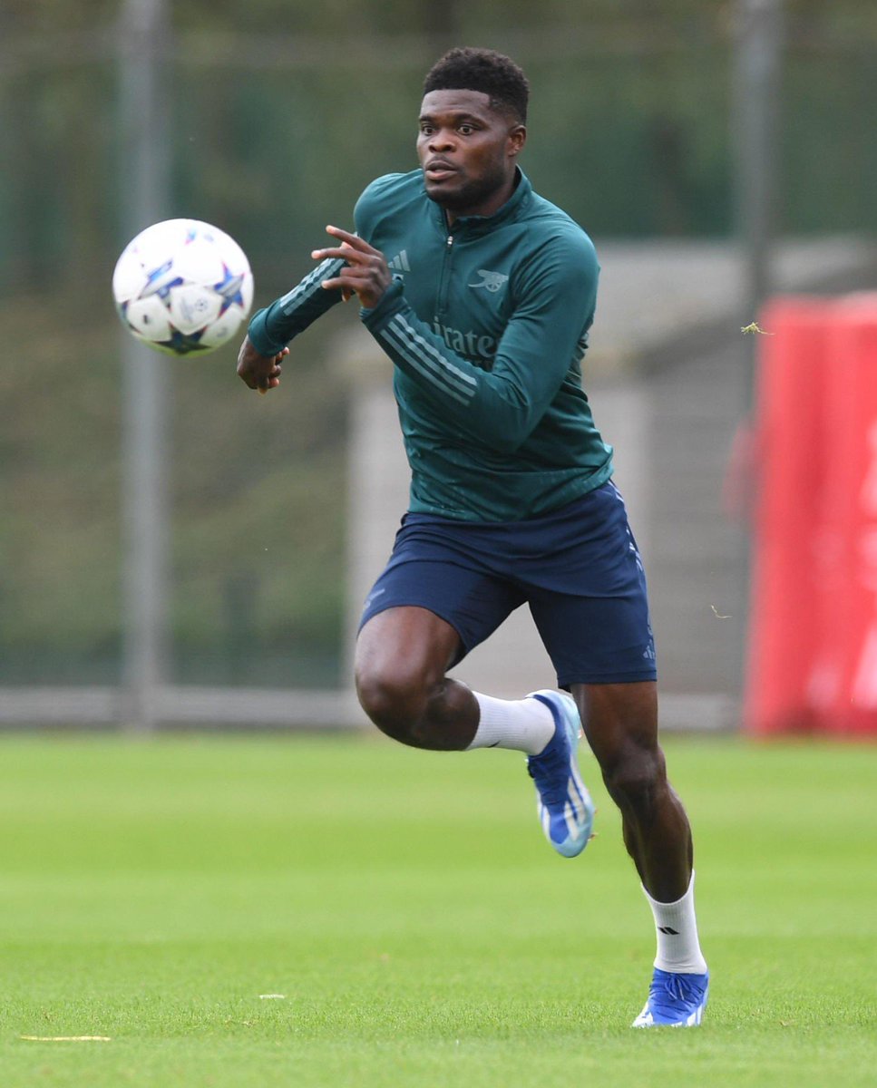 Arsenal Buzz tweet media
