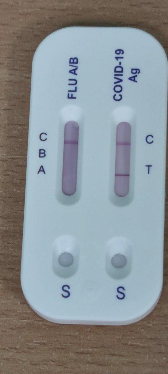 ccarballo50's tweet photo. Seguimos sin darnos cuenta del peligro de estar "resfriados" al lado de pacientes vulnerables. Esta mañana "sospecha de.ictus, deterioro del estado general" ha resultado ser una infección respiratoria por COVID. https://t.co/LrNASNr9XU