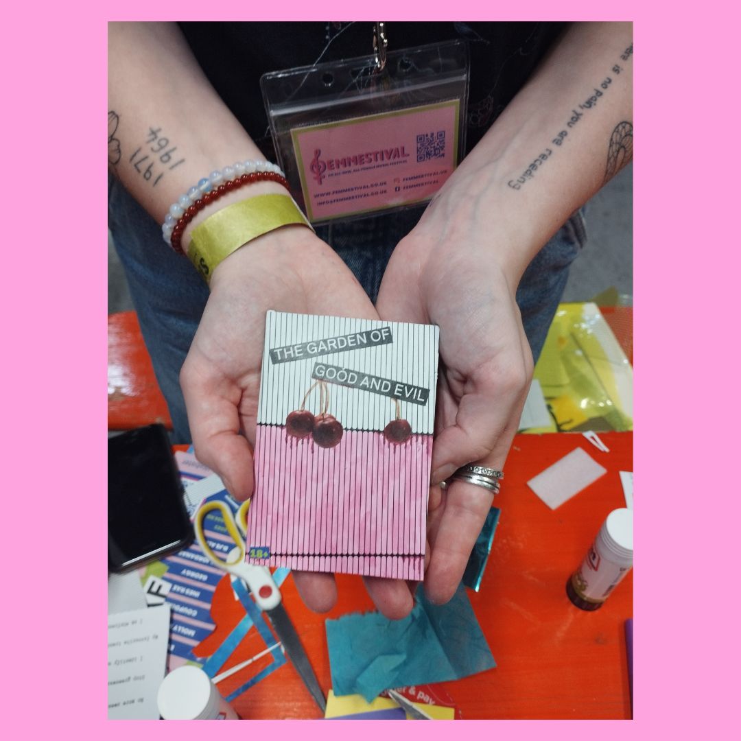 assemblagecoll1's tweet image. Which is your favourite spread? This is one of the many lovely zines made at yesterday&apos;s music zine workshop as part of Femmestival ✂️🙌💜