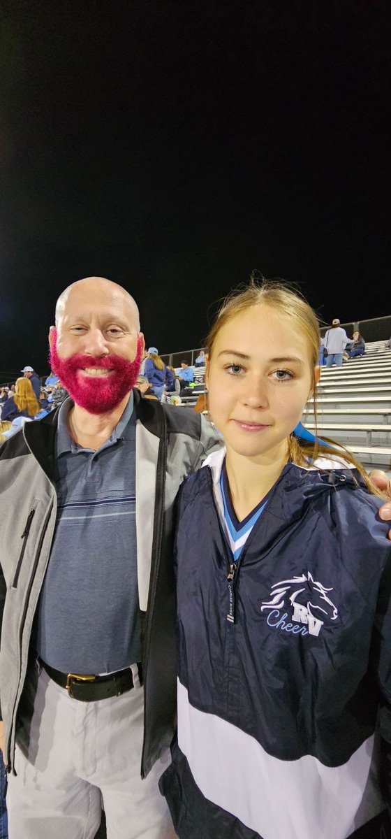 As we enter October, I have dyed my beard pink as I try to #helpkidsofcancerpatients #Pinkbeard #denvernuggets #DenverBroncos Help us today: doreenkatzmemorial.org/donate.html