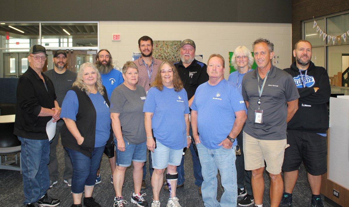BF_District's tweet photo. Today is Custodian Appreciation Day and we want to take a moment to celebrate our outstanding custodial and maintenance departments for all they do to keep our spaces safe, clean, and welcoming! 👏💪

#WeAreBondurantFarrar 💙 https://t.co/CxlERS2D7q