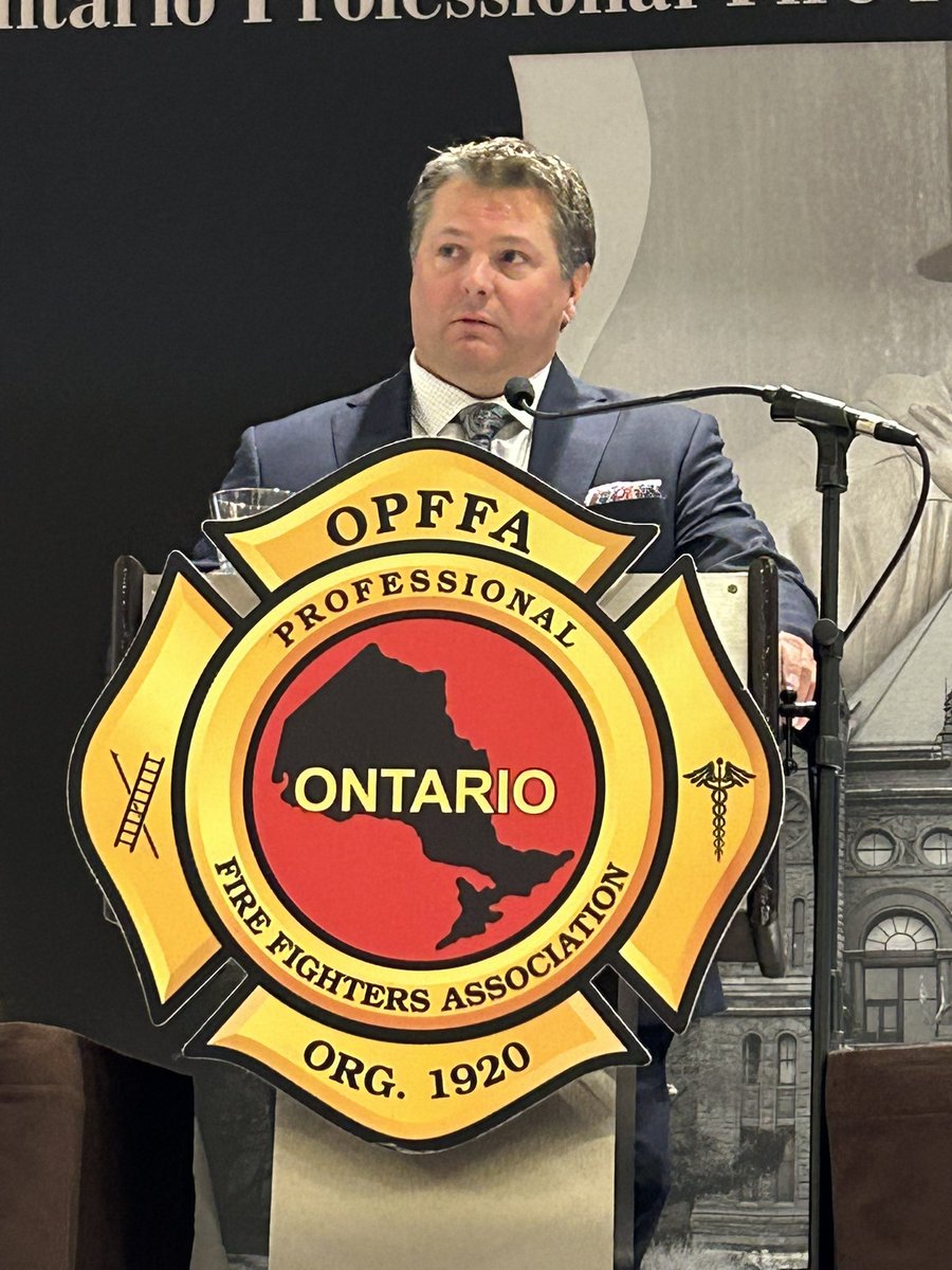 opffa's tweet image. President @G_Horts quotes the wise words of Dr. Eric G. Taylor, "If anyone leaves this classroom with a point of view that is not clear, then it is your fault, because it is your responsibility to ask questions, to challenge, to enquire. It is your job to understand."