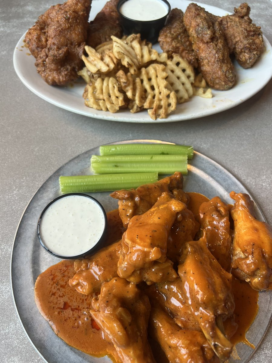 8:43am and I’m craving wings