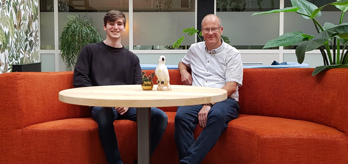 Welkom bij CIMSOLUTIONS! Deze twee enthousiaste ICT-Professionals zijn vandaag bij ons gestart. Wij wensen hen veel plezier en succes bij hun werkzaamheden. 

Heb jij ook interesse in een carrière bij CIMSOLUTIONS? Bekijk onze vacatures op: tinyurl.com/2fsahpfa