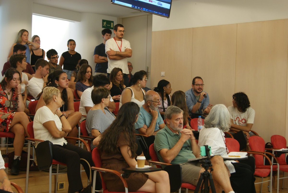 👋 ¡Gracias a todos los que nos acompañaron en esta sesión de #PolicyDialogues con Joan Garcés y <a href="/llambordes/">Jordi Mir Garcia</a> !

⁉️Si tienes preguntas sobre el tema o para los ponentes, no dudes en escribirnos

El 🎥 completo estará disponible pronto en YouTube