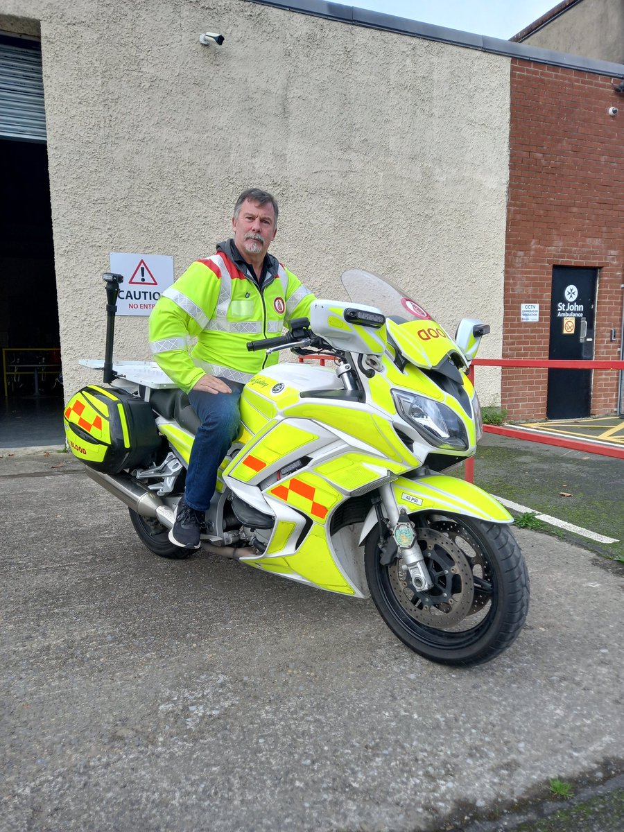 BloodBikeMW's tweet photo. Thank to William and Declan who were on duty this weekend. Multiple transports between Ennis, Nenagh, Croom and the University Hospital Limerick. Well done.
#quotedevil 
https://t.co/ymqJ7si6Cs https://t.co/95PeM8cJAL