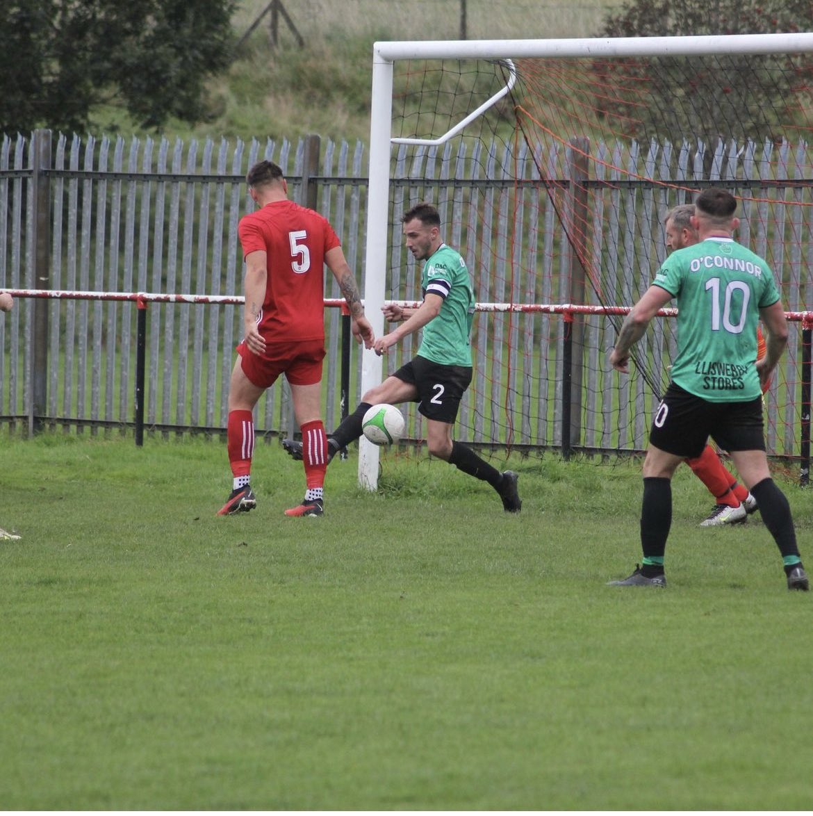 JoshSouthall4's tweet photo. Few action shots from our cup game on the weekend 📸. Il tell you one thing for the first time in my life when losing a game , I walked off that pitch not feeling like we lost. Left our hearts and souls on that pitch and gained a valuable experience 🙌🏼🍏💚 @AlwayFC #AlwayAllDay https://t.co/5VRA3y5J3g