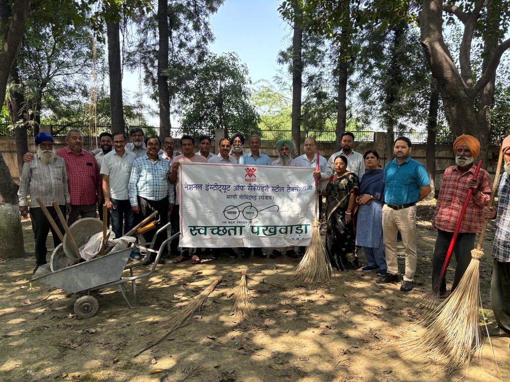 NISSTMGG's tweet photo. Swachh Bharat Mission, to achieve a "Garbage Free India" through Shramdaan and Jan Bhagidari, at NISST Campus on 2nd October, 2023. https://t.co/4HtwXqGMJv