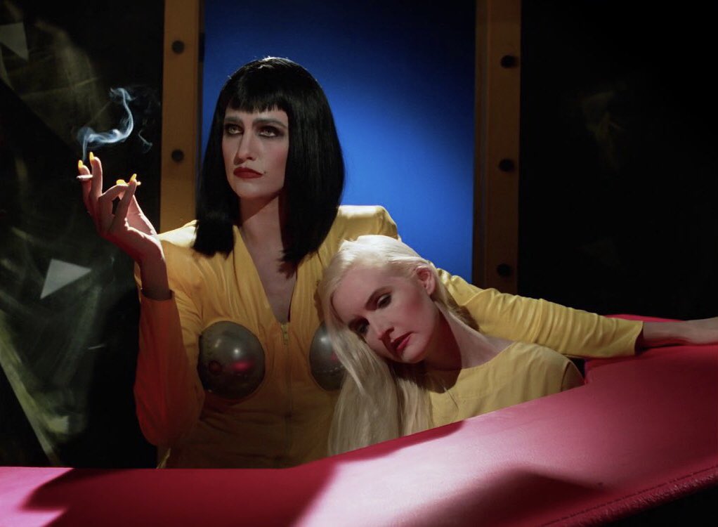 cursegoat's tweet photo. If u are in Austin and want 2 celebrate the midpoint of Halloween season w/ me I have two great movies for yr ass: BASKET CASE at @HotelVegasATX on Oct. 16th and DR. CALIGARI at @drafthouse Weird Wednesday  IN 4K!!! on Oct. 18th these are both BANGERS so I'll see u there 💋💋⬇️⬇️ https://t.co/X1GOsBzDb5