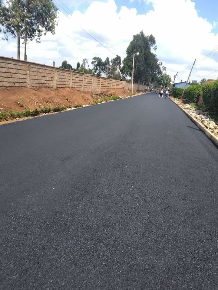 Uthiru Ruthimitu Ward… before &amp; after 

Githima Mukiriti Road. 

First tarmac road in this ward by County tangu Kenya ianze. 

Lazima iWork.