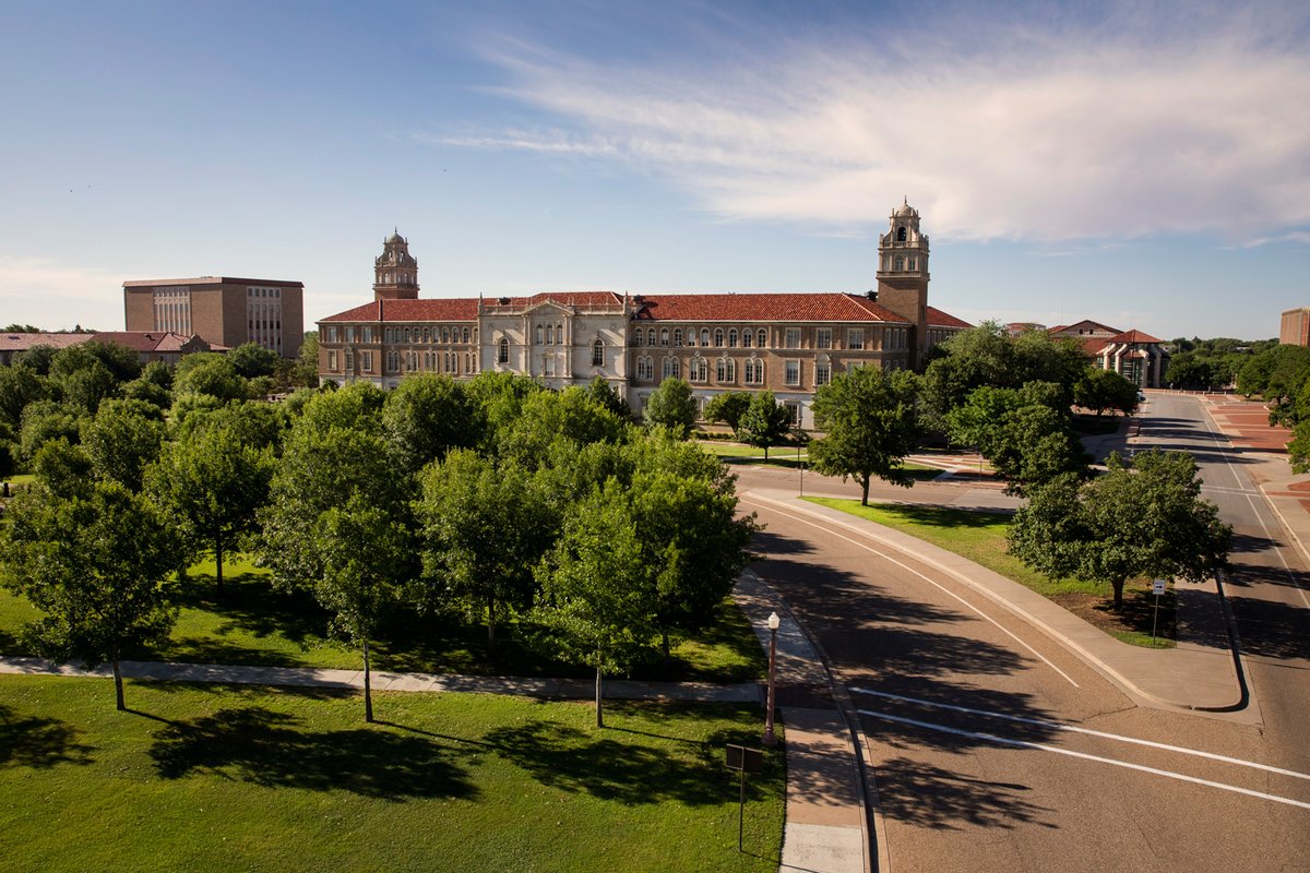 🚨We are hiring! 🎉 TT Assistant Professor in ed policy. Come work with me and my amazing colleagues at @TTUEducation! We are a productive and happy bunch, and as I've said before- truly a dream job. Review begins 10/31. @jjgottlieb @ComparativeEduc sjobs.brassring.com/TGnewUI/Search…